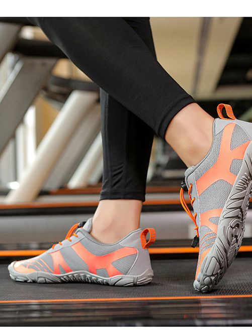 Outdoor Five-Finger Hiking Boots Breathable & Non-Slip Shoes